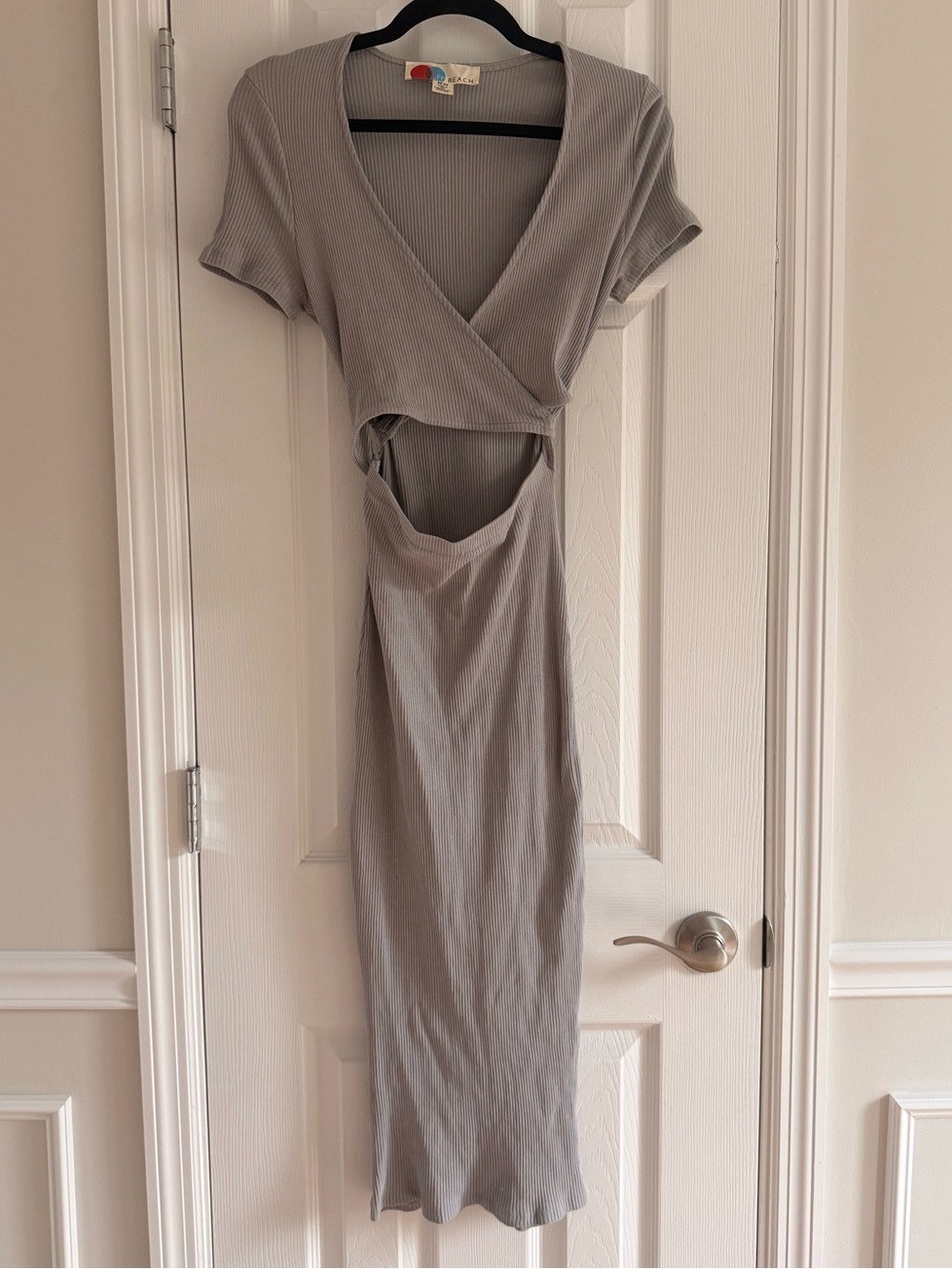 FP Beach by free people Midi Dress Cutout Ribbed Wrap Style Grey size Medium‎